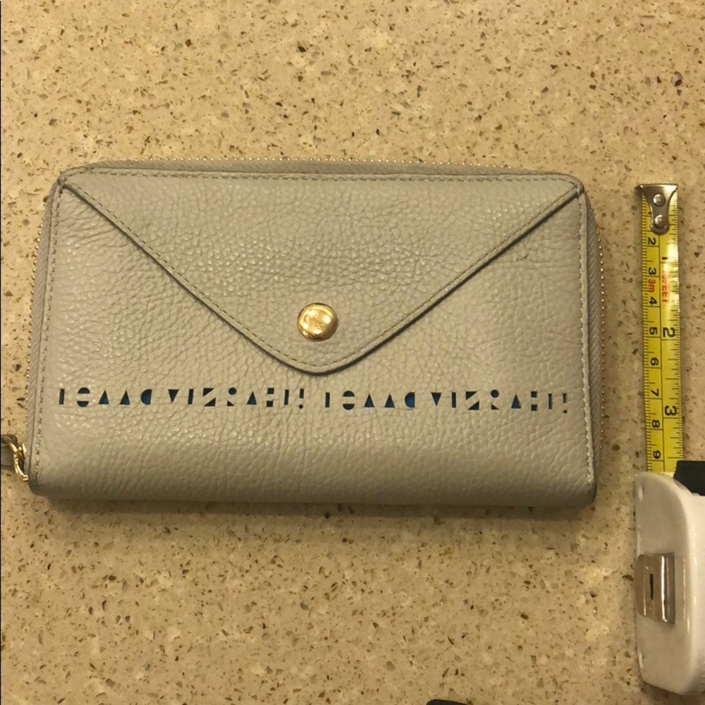 Issac Mizrahi Leather Wallet pocketbook